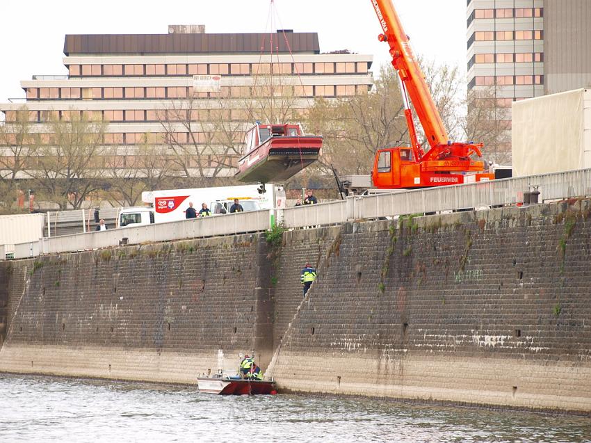 Wartungsarbeiten Rettungsboot Ursula P29.JPG